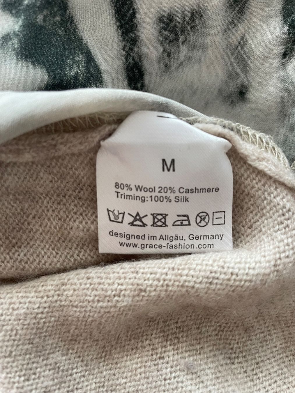 Pullover & Sweatshirts: Grace Damenpullover Gr. M Alpenrock Hirsch Kaschmir Winte... – Neu (gemäss Beschreibung) aus Unteriberg von fae_2gz2 3