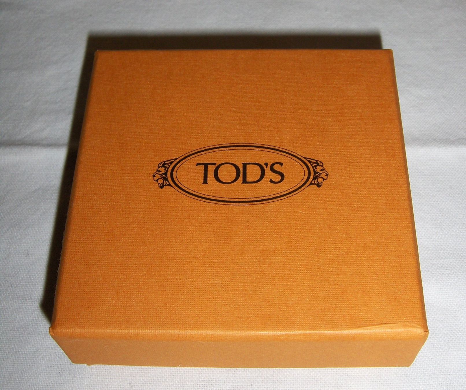 Armbänder & -reifen: TOD'S Leder Armband mit Box – Gebraucht aus Dübendorf von alracfo 4