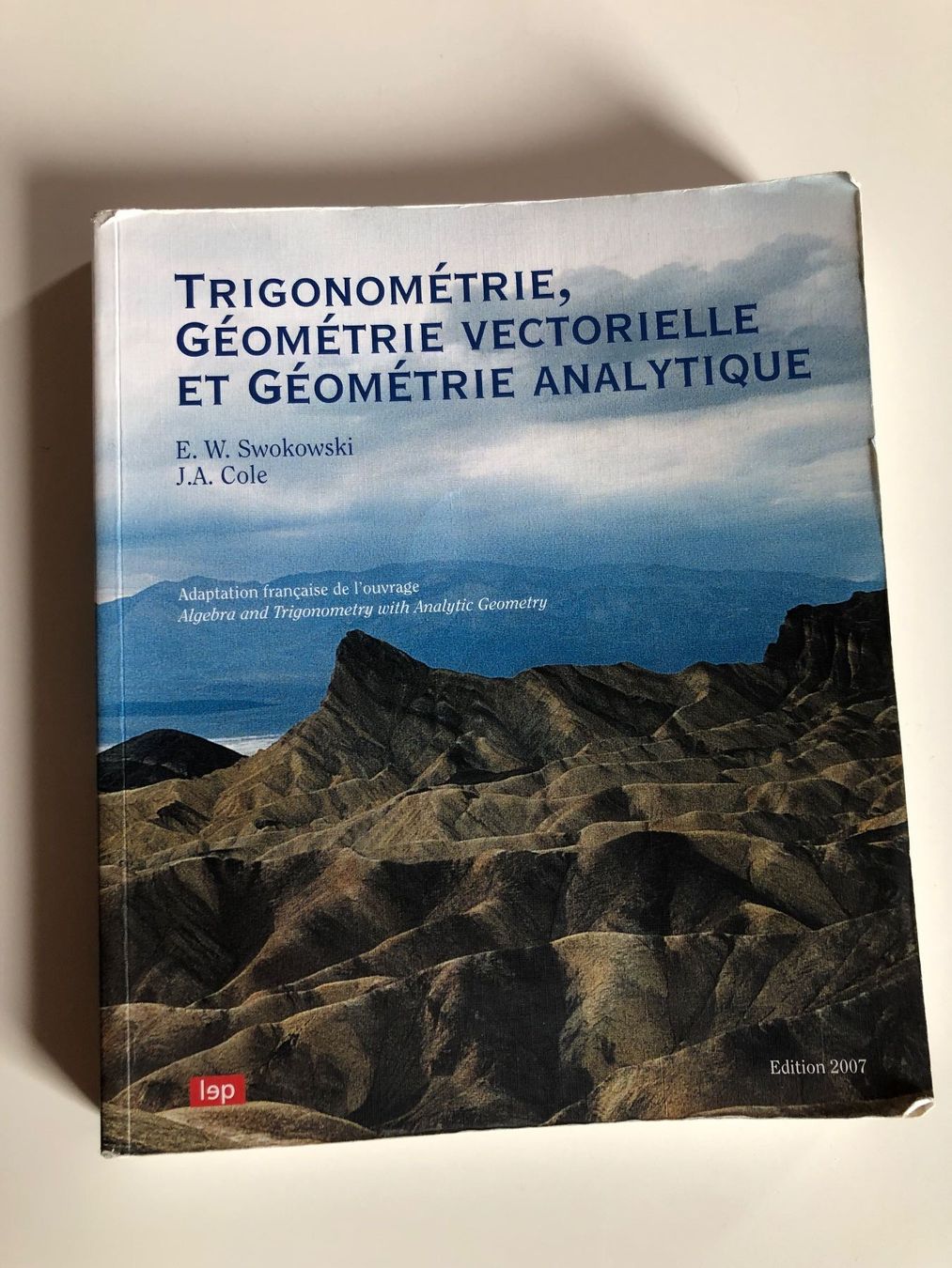 Bücher: Trigonometrie Géometrie Vectorielle et Géometrie Analytique – Gebraucht aus St-Aubin FR von Tiweety