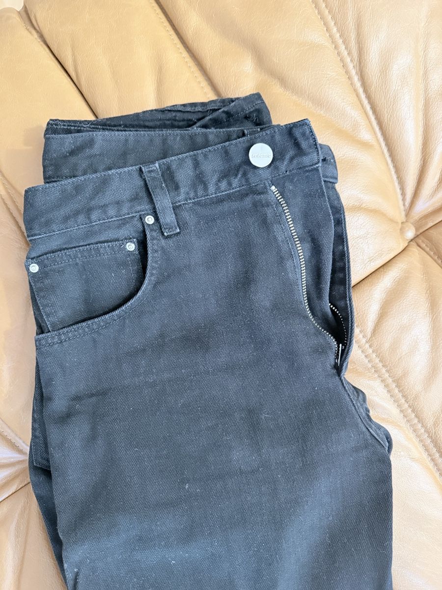 Jeans: Totême Jeans Schwarz Gr. 30/32 – Usato da Zürich venduto da ewa. 1