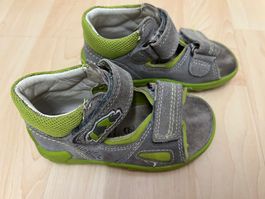 Superfit Kinderschuhe Sandalen Gr. 24 aus Leder grau