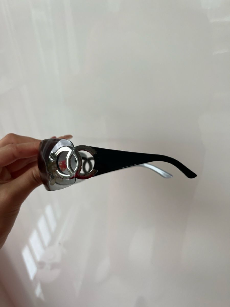 Chanel Occhiali & Lenti: Vintage Chanel Sunglasses Grey – Usato da Wallisellen venduto da vic_rl56 2