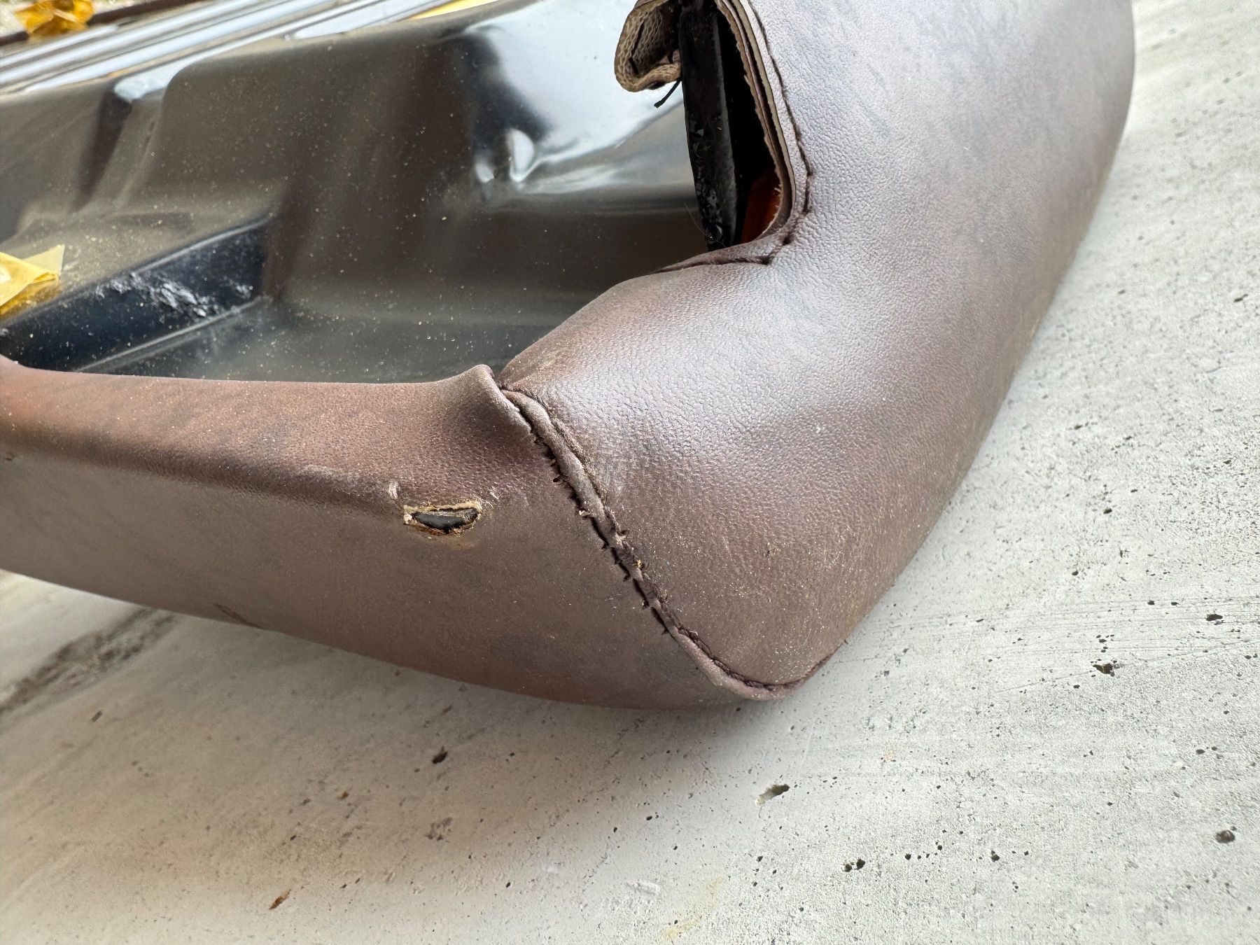 Piaggio Accessori per altri veicoli: Ape-Sitzbank,  Braun – Usato da Neftenbach venduto da Rose40 7