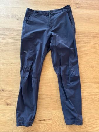 Arc'teryx Gamma Tapered Pants Damen Gr. 10/EU 40 dunkelblau