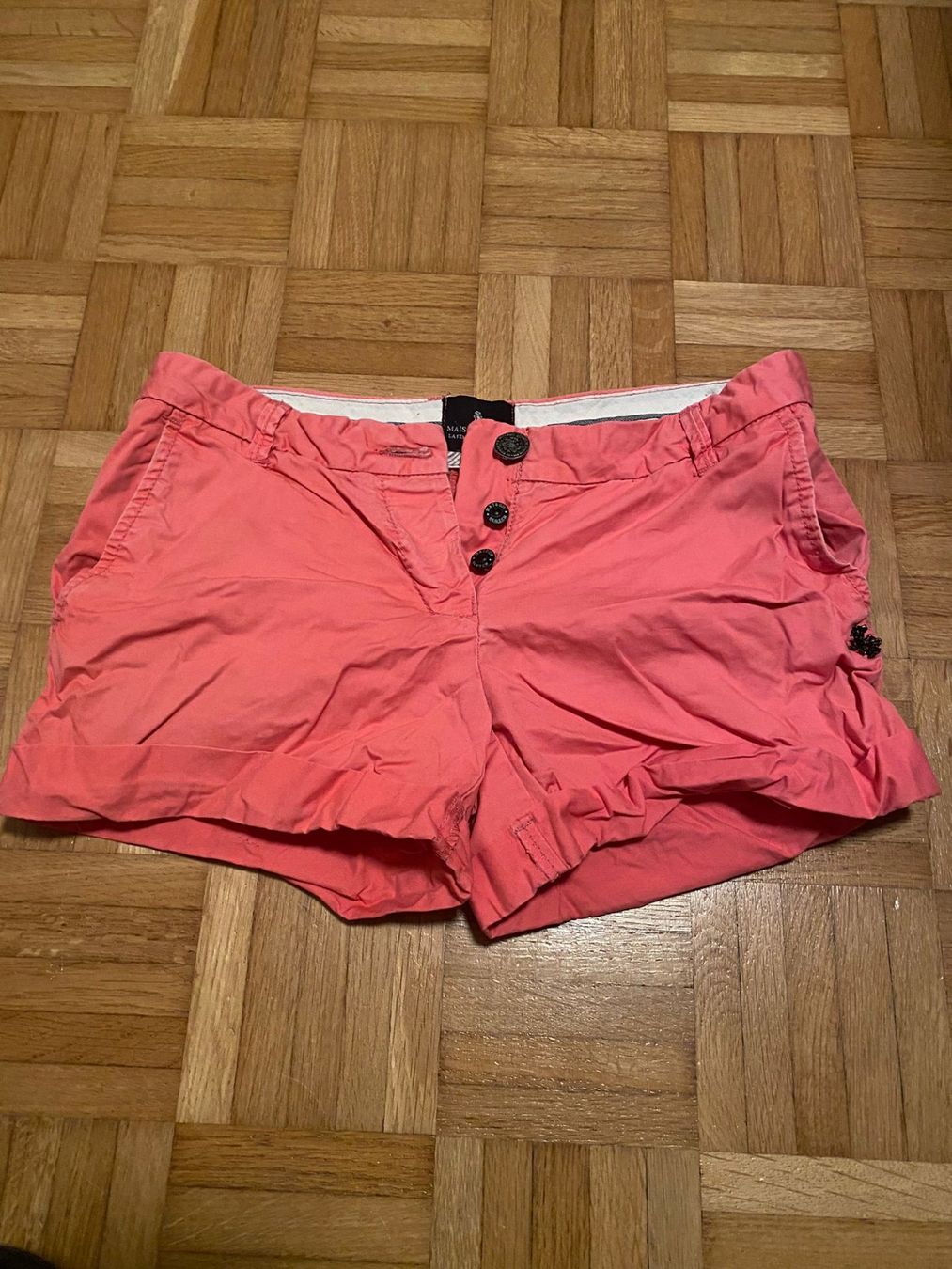 Maison Scotch Pantaloni: Maison Scotch Shorts – Usato da Bern venduto da jbern3012