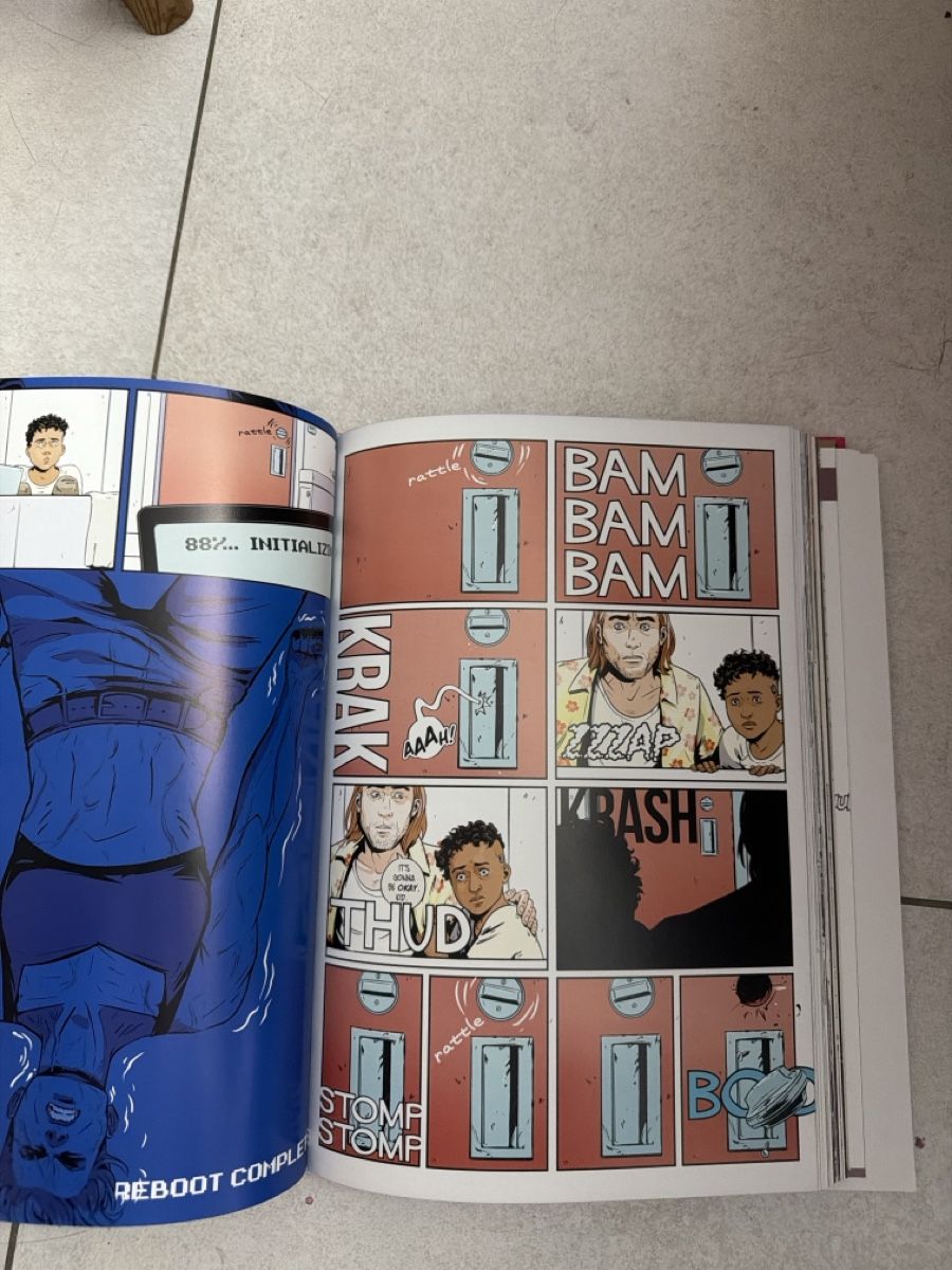 Comics: MADI: Once Upon a Time in the Future Graphic Novel – Gebraucht aus Martigny von Jacoosh1234 5