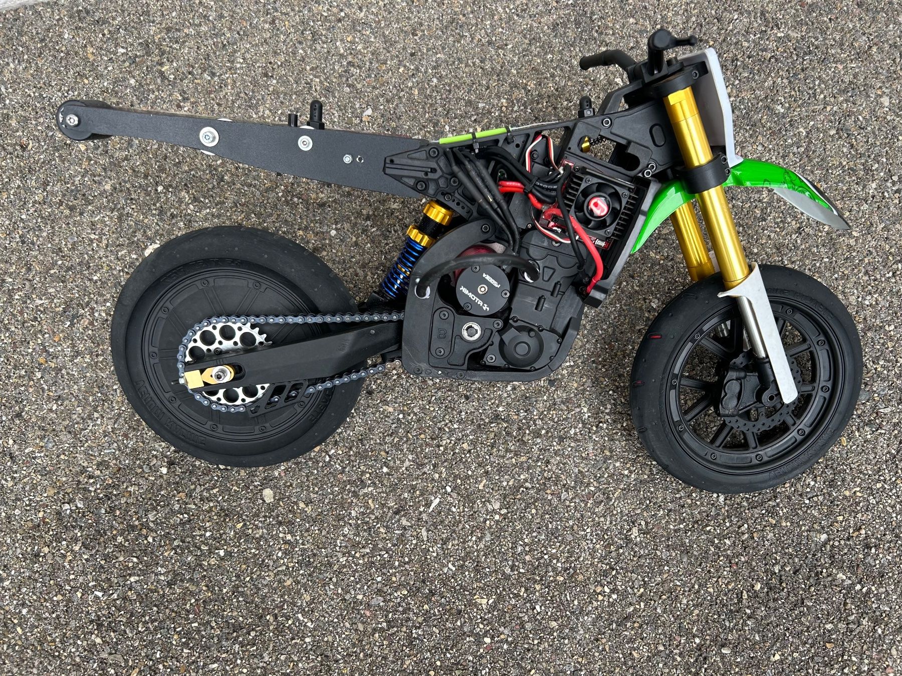Modellismo RC: Rc Bike Veno VMX 450 – Usato da Bollingen venduto da Malakusa