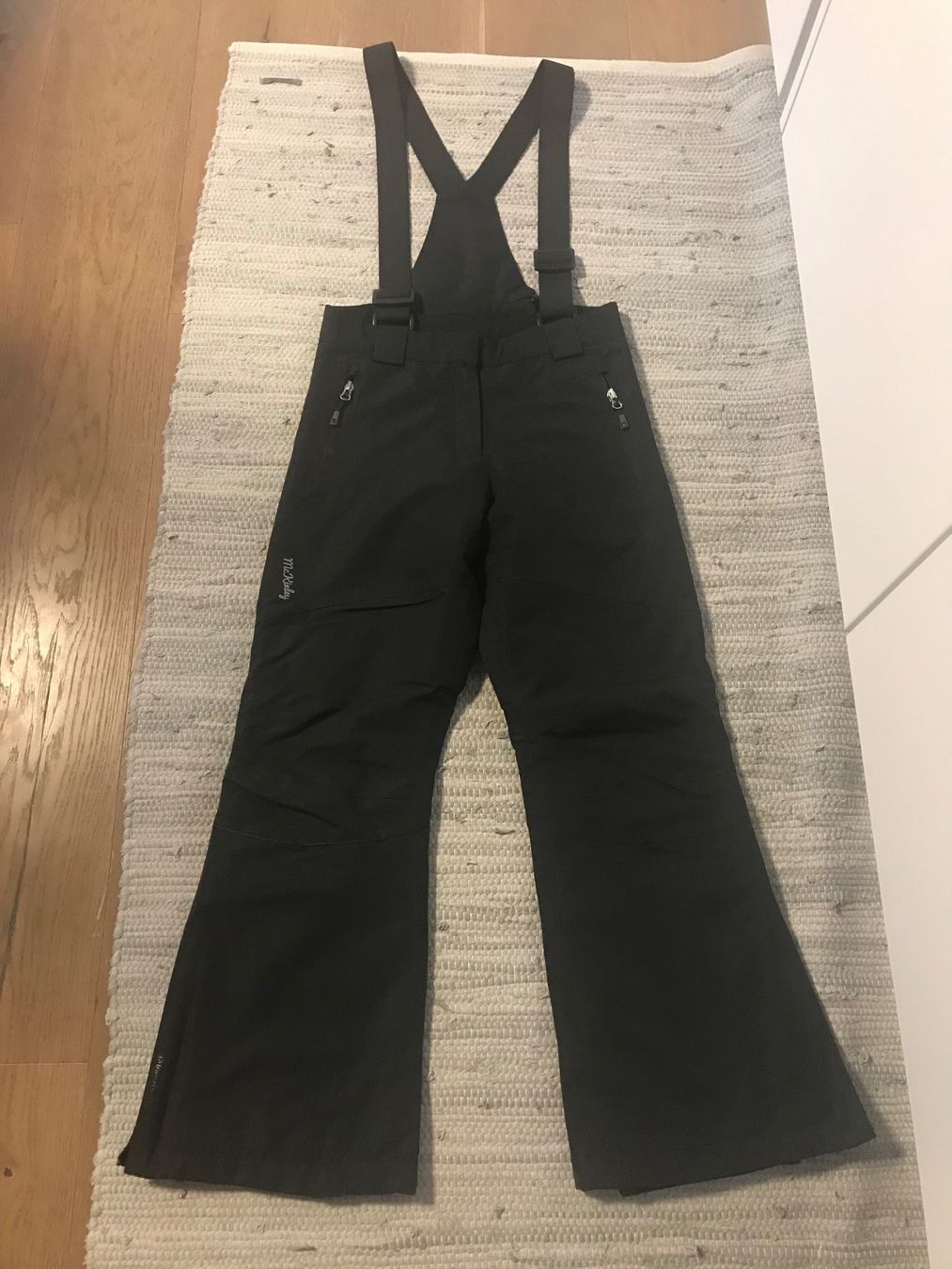 Mckinley Hosen: Skihose Mc Kinley Gr. 152 Schwarz – Gebraucht aus Affoltern am Albis von var_658p