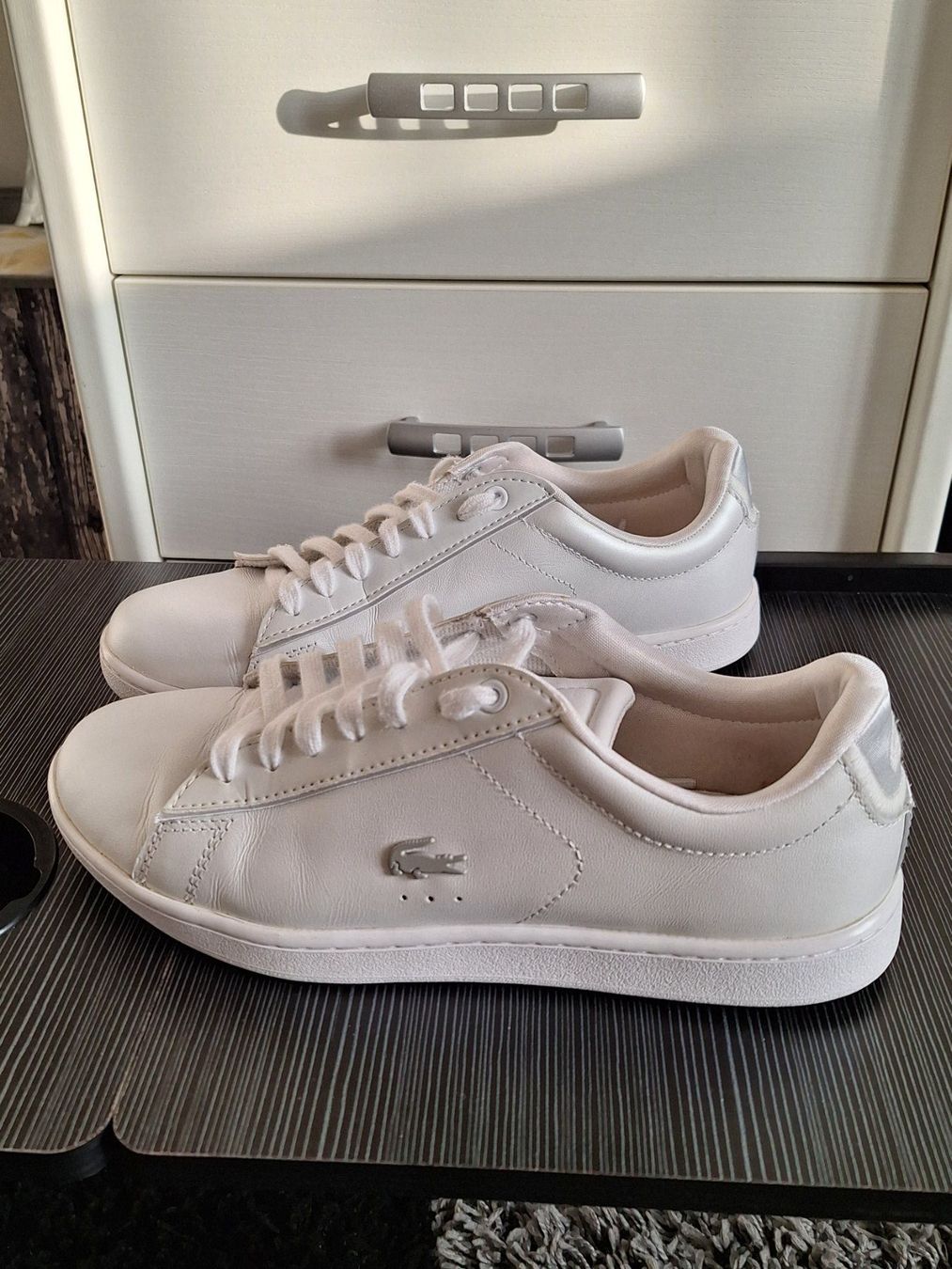 Lacoste Scarpe da donna: Weisse Lacoste Sneaker Grösse 38 – Usato da Worb venduto da nfsolutions 1