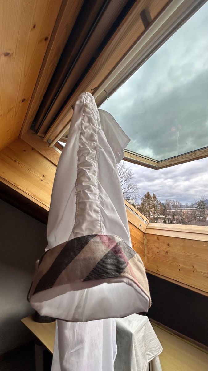Burberry Camicette: Burberry Bluse weiss – Usato da Düdingen venduto da koe_7kdv 3