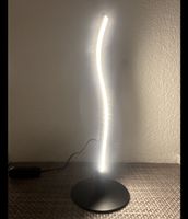 Elegante LED Tischleuchte in Schwarz - Top Zustand! Neuwerti