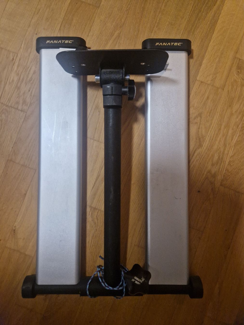 Mangimi: Fanatec Wheelstand – Usato da Zürich venduto da Cedric345 2