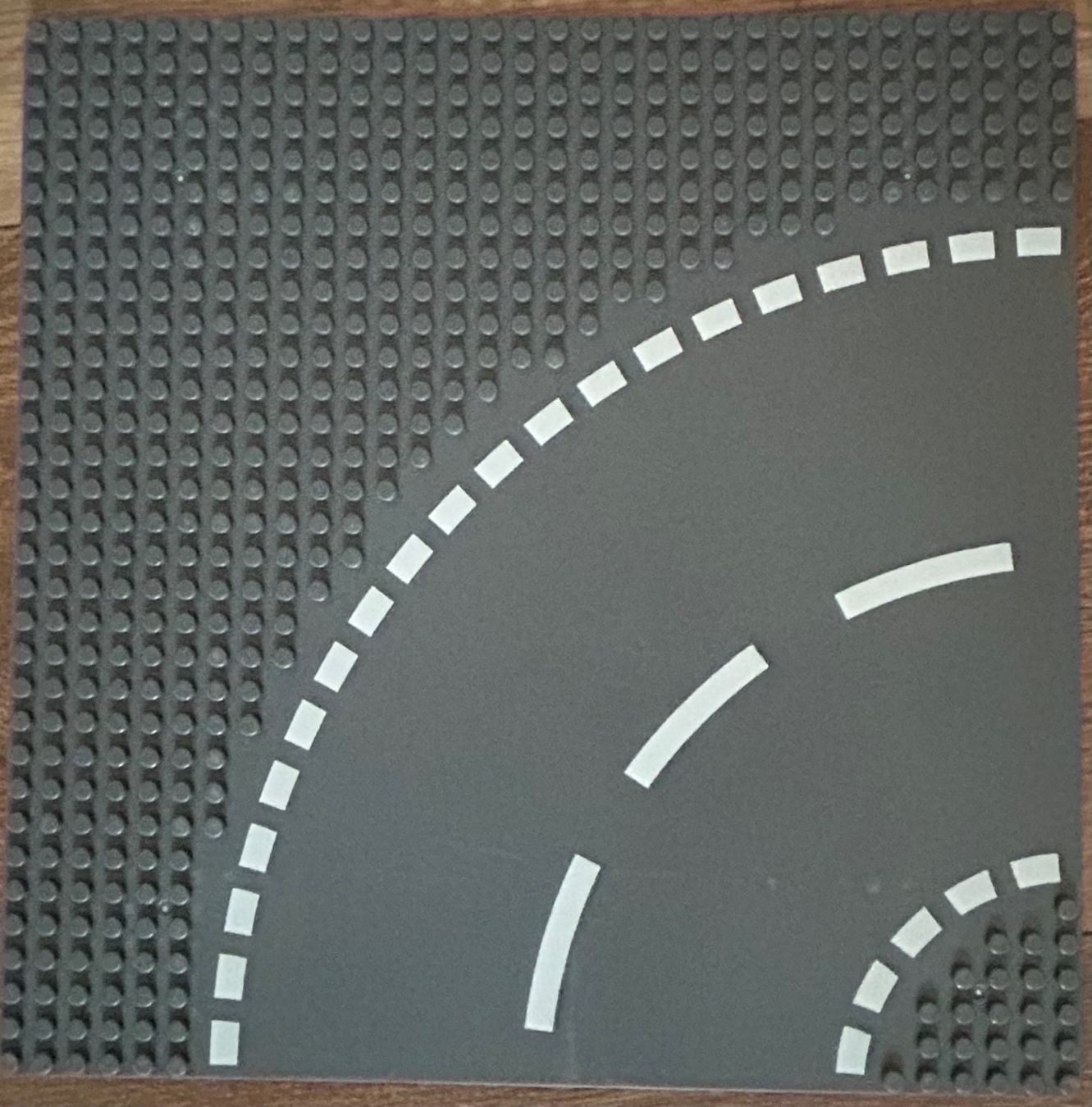 Kit di costruzioni: AEBrick Strassenplatte Kurve – Nuovo (secondo la descrizione) da Belp venduto da AEMA-Modellbau