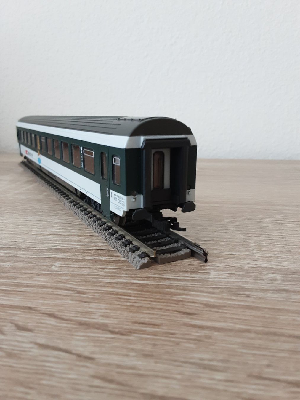 Roco Modellini di ferrovie: Roco SBB Einheitwagen Bärli Wagen – Usato da Zürich venduto da Rbaer1 3