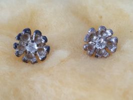 Silber Ohrenstecker - Blumenform