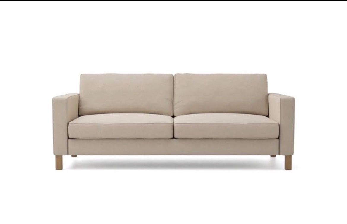 Ikea Divani: Canapé beige confortable ikea karlstad – Usato da Lausanne venduto da Molecule11