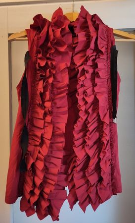 Rotes Gilet von Cora Kemperman, Gr. S, passt Elie Saab