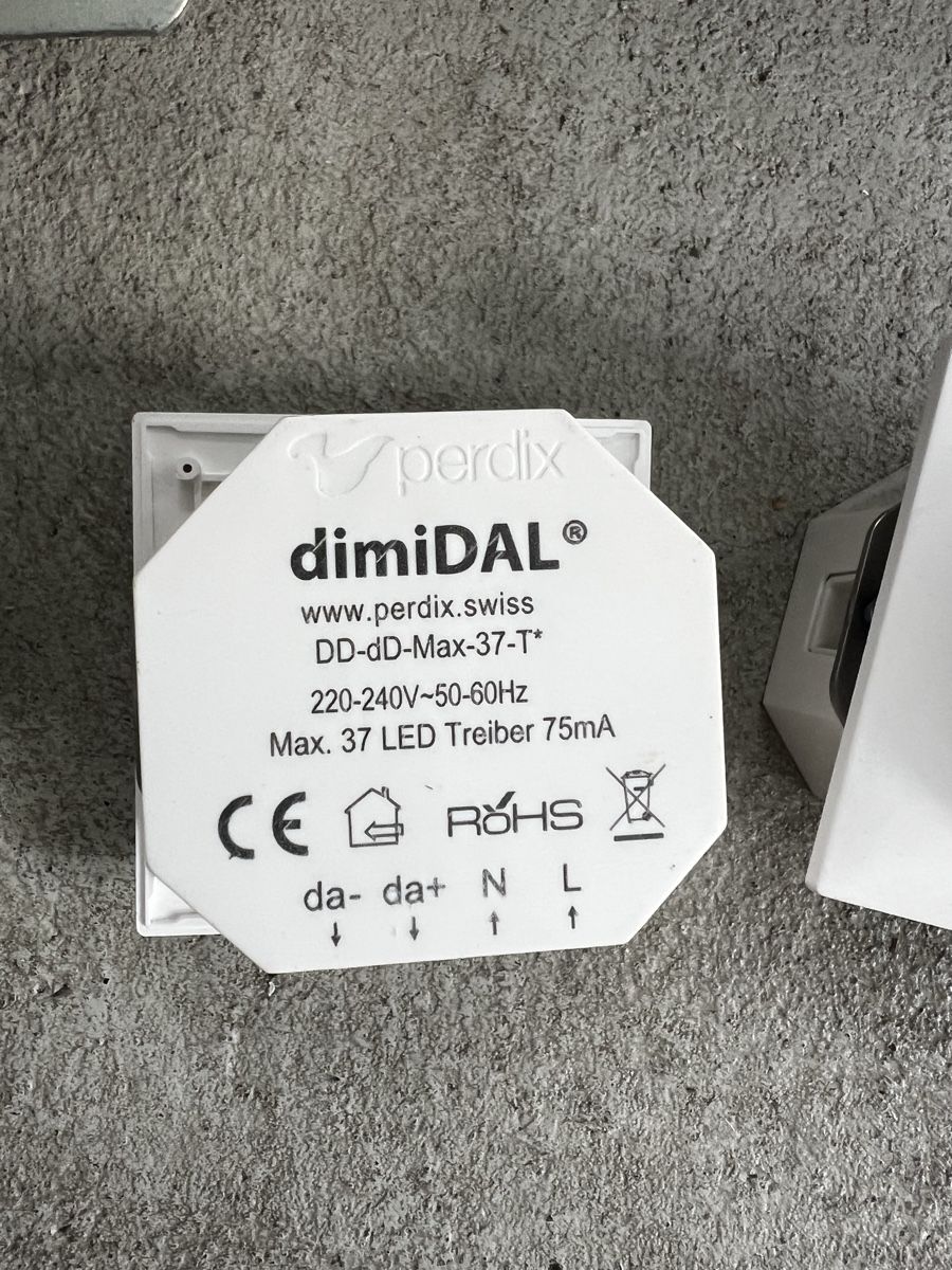 Hager Componenti elettronici: Hager/Schneider FI , dimmer/Schalter – Usato da Algetshausen venduto da alfamig-164q4 3