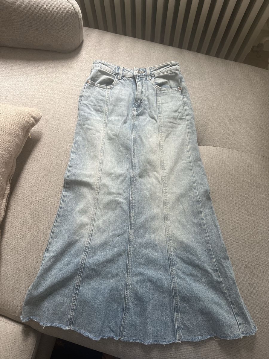 Pull&Bear Röcke: Jupe longue en jean Taille 34 – Gebraucht aus Nyon von ali_w2tv