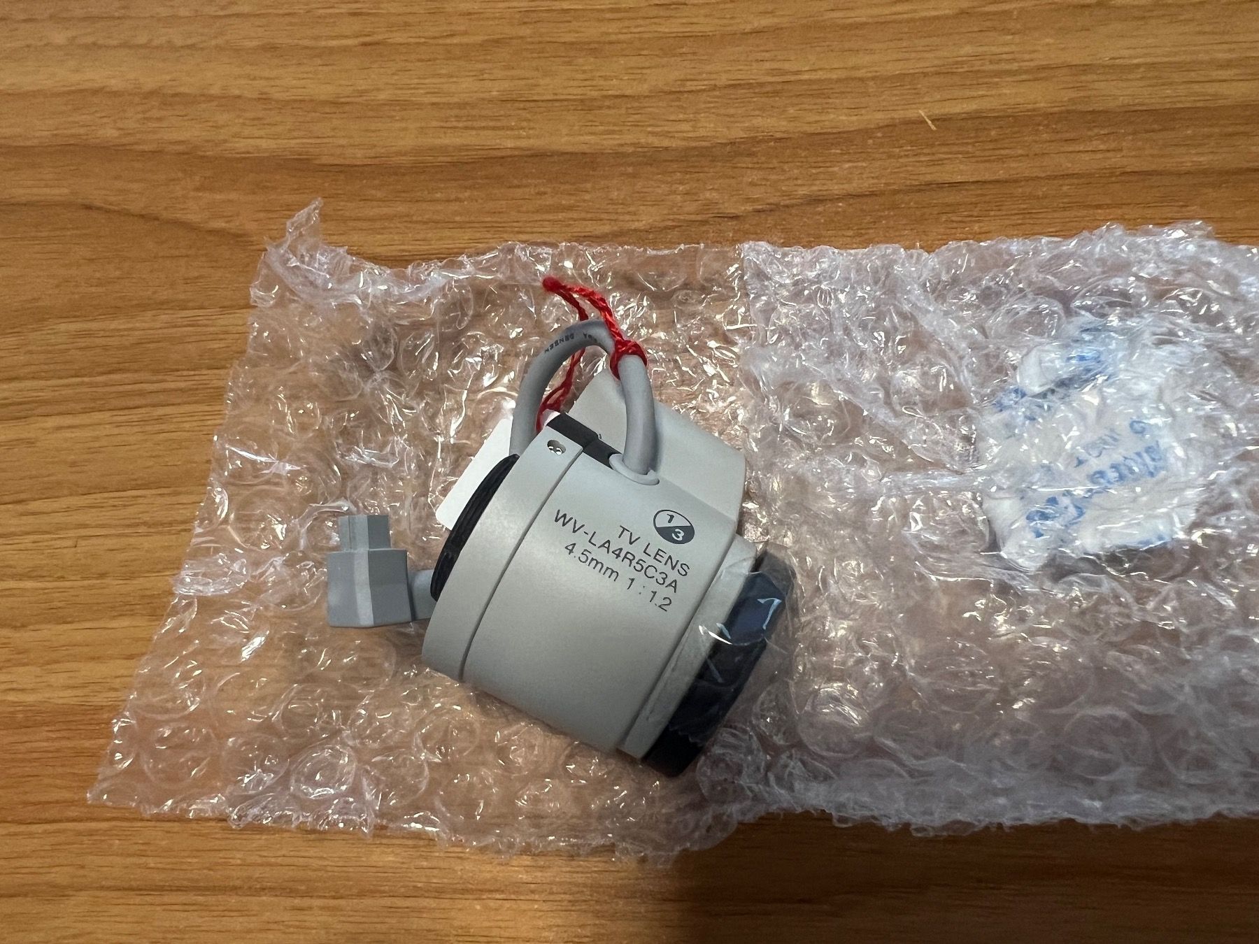 Panasonic Obiettivi: PANASONIC AUTO IRIS LENS (WV-LA4R5C3A) 4.5MM – Nuovo (secondo la descrizione) da Cossonay-Ville venduto da inf_2fds