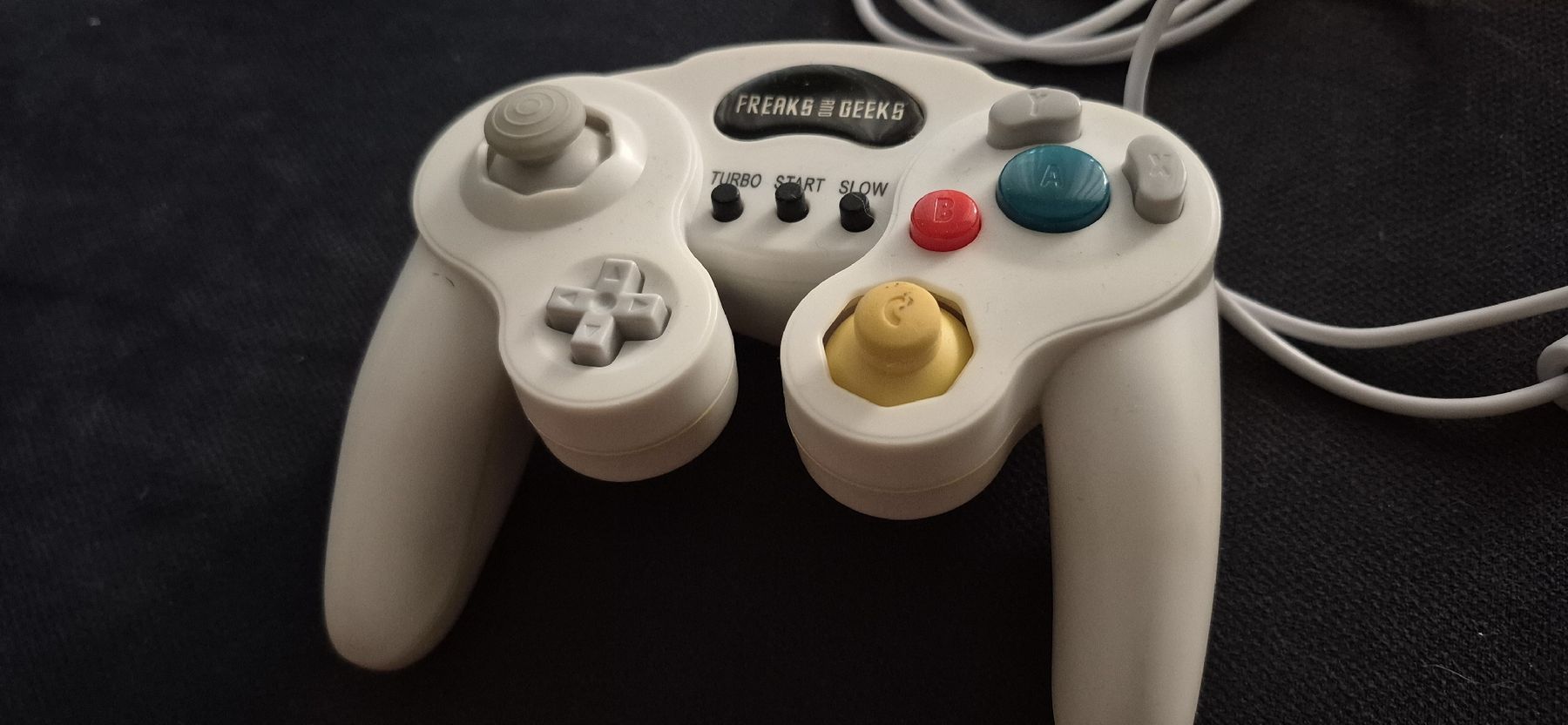 Controller: MANETTE CONTROLLER GAMECUBE FREAKS AND GEEKS RETRO GAMING  – Usato da Grand-Lancy venduto da luc111 5