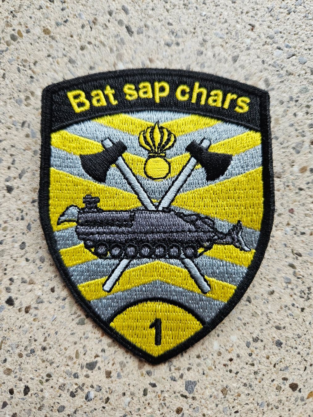 Placchette & Badge: Badge Bat Sap Chars 1 ohne klett *** – Nuovo e nell'imballaggio originale da Riedholz venduto da fr_sIruP