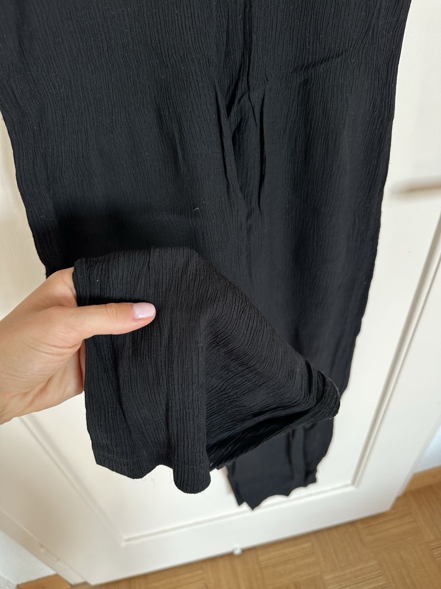 Bershka Hosen: Black Trousers size S  – Gebraucht aus Orvin von mboder 2