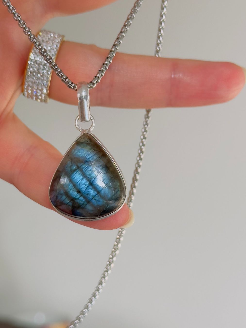 Catenine: Labradorite necklace – Nuovo e nell'imballaggio originale da Genève venduto da AGBERG 4
