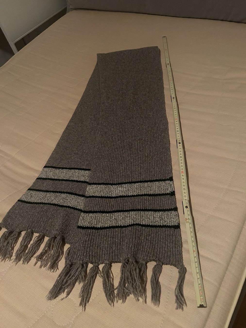 Foulard & Sciarpe: Sciarpa invernale con frange unisex – Usato da Melano venduto da H-Sara 1