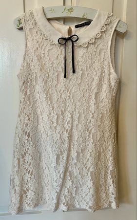 Elegant Lace Dress, Atmosphere, Size 14