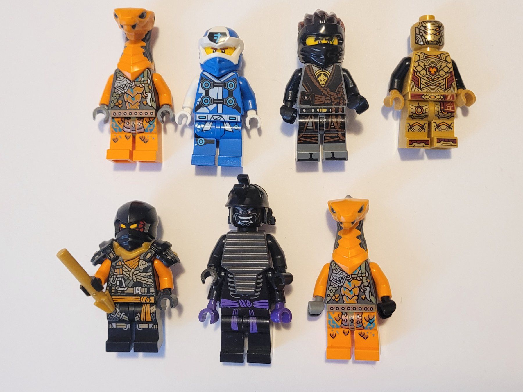 Lego Kit di costruzioni: 7 Lego Ninjago minifigureines – Usato da La Tour-de-Peilz venduto da estelle69 1