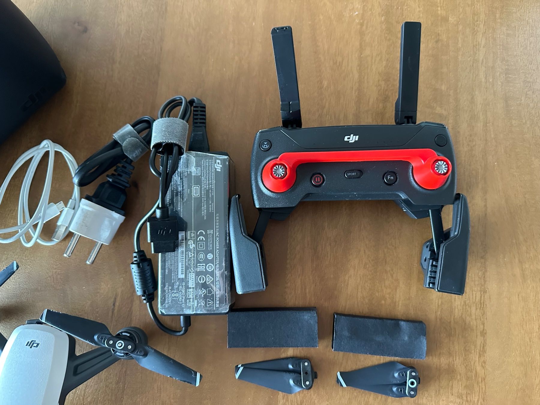 DJI Modellismo RC: DRONE DJI SPARK - Complete Set - VERY GOOD CONDITION – Usato da Thalwil venduto da brunof 2