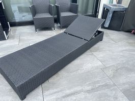 Liege Gartenmöbel Polyrattan guter Zustand