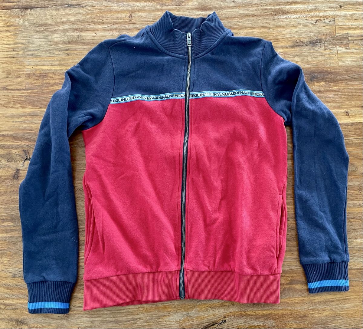 Giacche & Cappotti: Lässige Sweatjacke Gr. 176 – Usato da Buchrain venduto da Sunny026