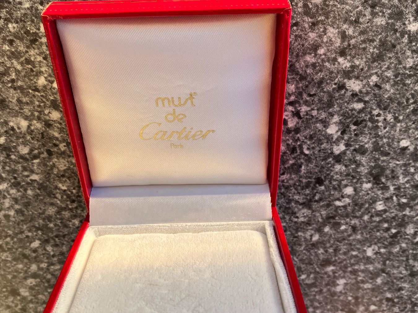Cartier Altro in Decorazioni & Accessori: Écrin Must de Cartier – Usato da Arconciel venduto da chance22 1