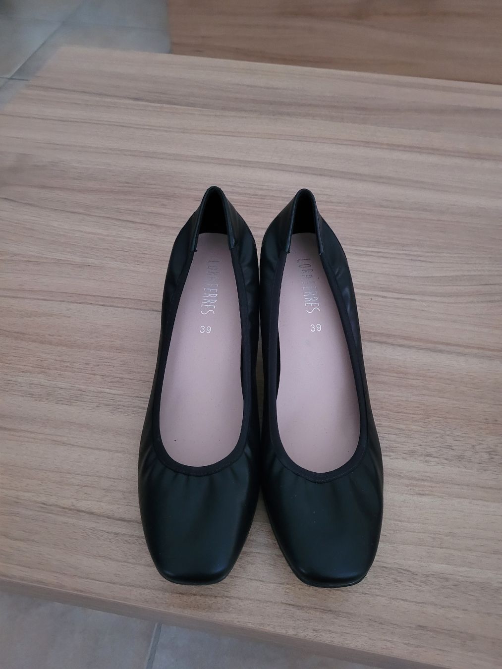 Damenschuhe: Pump gr 39 schwarz – Neu (gemäss Beschreibung) aus Laupen ZH von Magic06