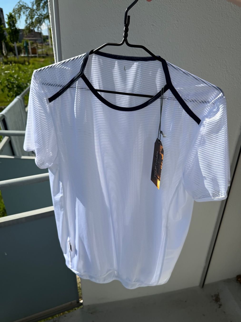Canottiere & Pantaloni: CAFÉ DU CYCLISTE - Cecilia -  BASELAYER Weiss – Nuovo (secondo la descrizione) da Uster venduto da Ledronnie 1