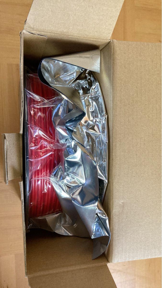 Ultimaker Filament: Filament PLA 3mm 2,85mm Rot , rouge – Neu und originalverpackt aus FRIBOURG von Boris004
