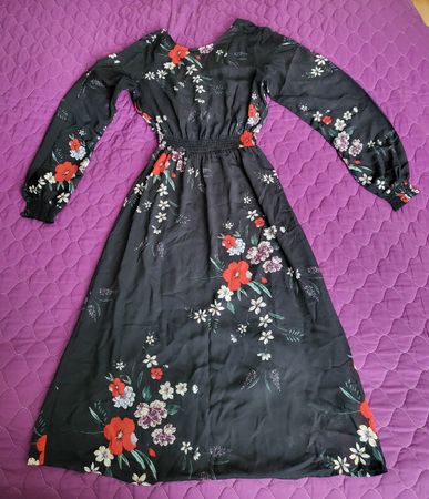 Schwarzes Blumenkleid, H&M, Gr. 36, Herbst Angebot!