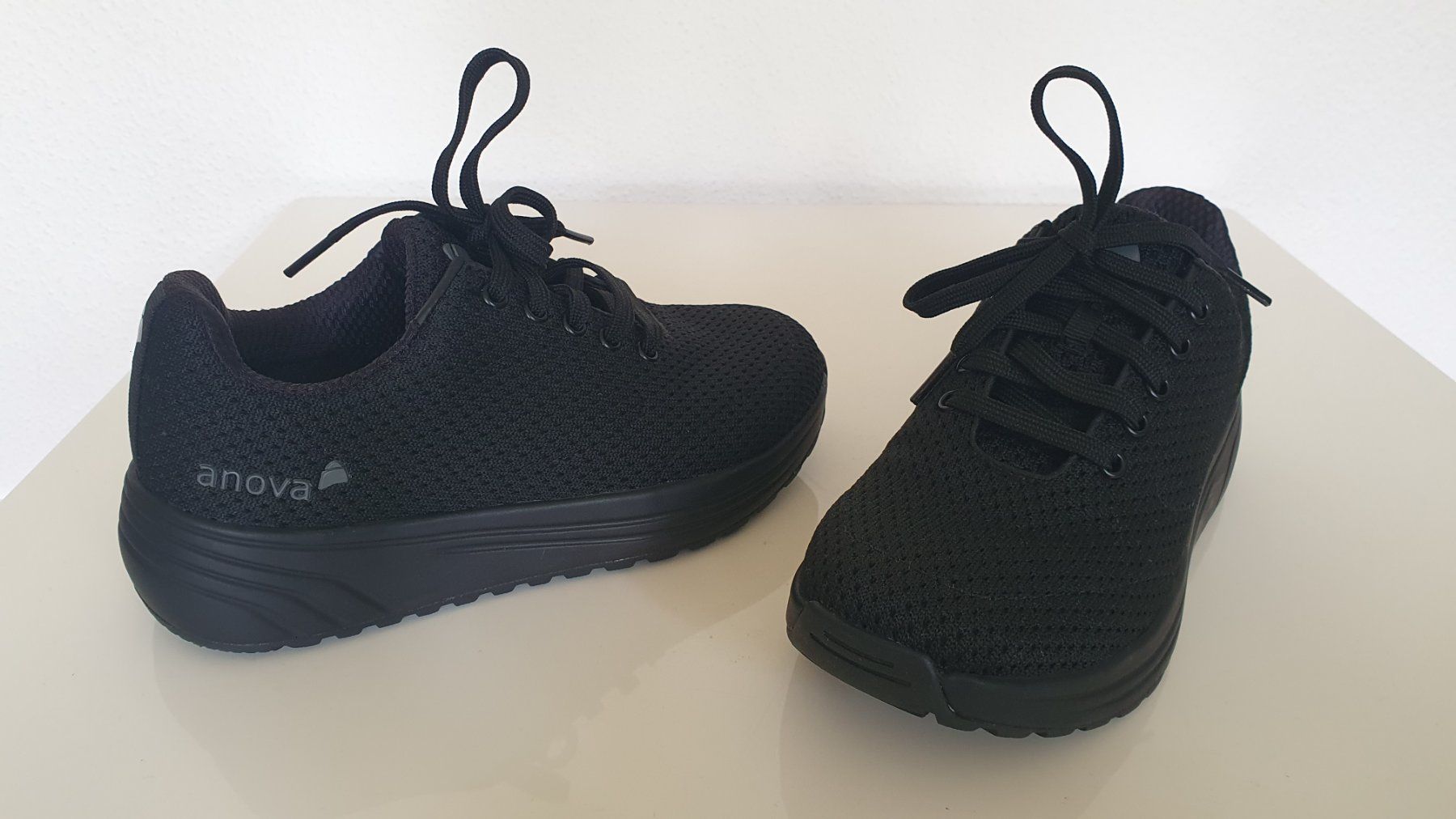 Scarpe da donna: Anova Andrea black, Sneaker Gr. 36 – Nuovo (secondo la descrizione) da Zürich venduto da econo221