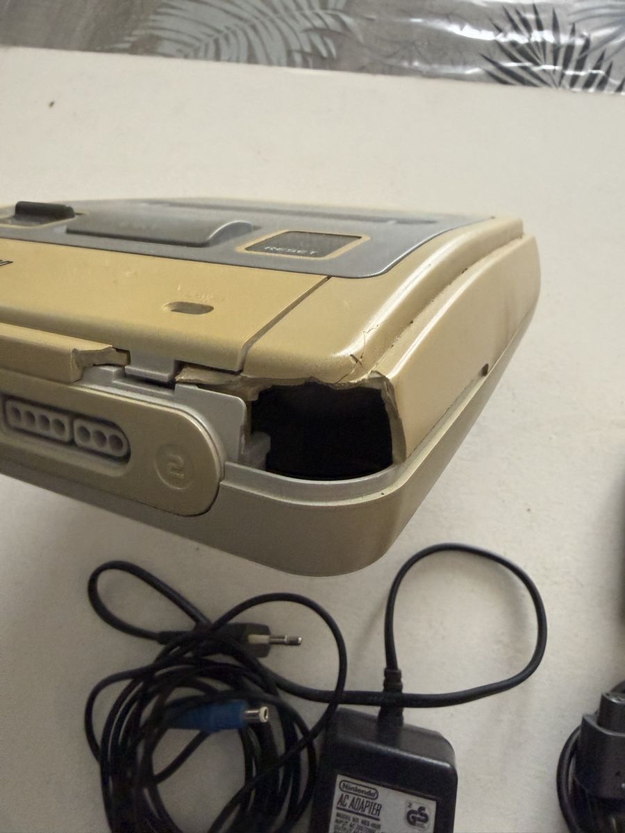 Nintendo Console: Super Nintendo SNES Konsole Set mit Aladdin – Usato da Genève venduto da sho_67qj 9