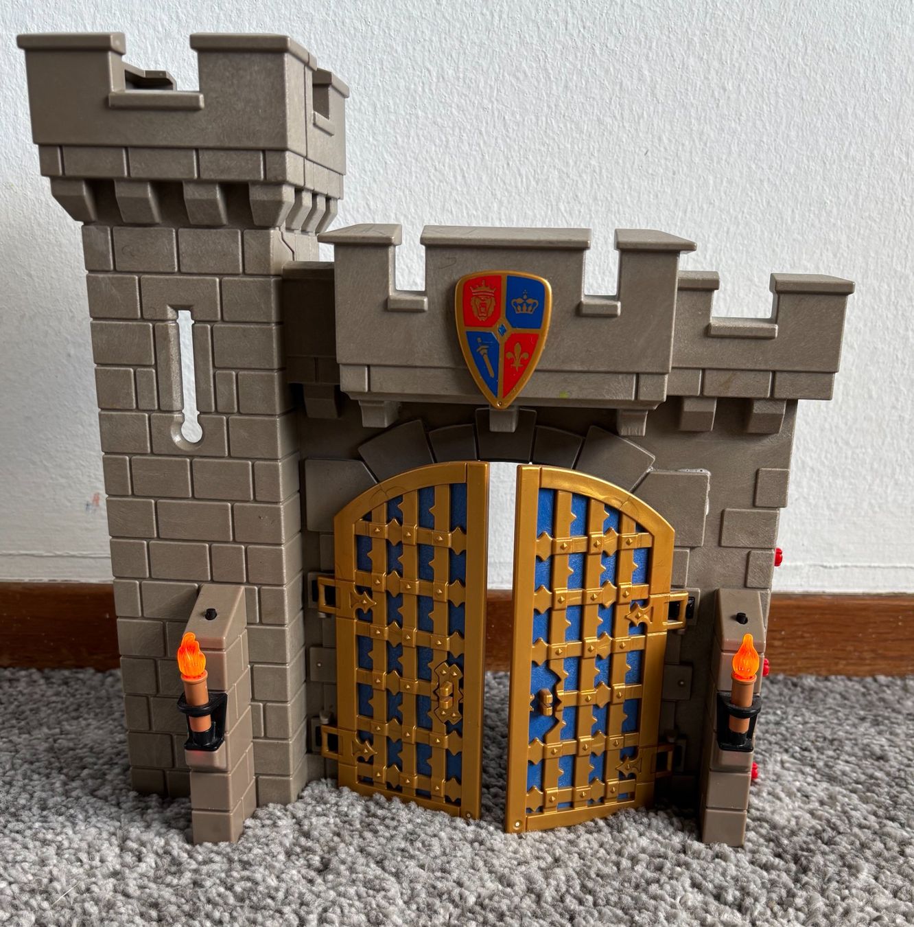 Playmobil Giocattoli: Playmobil Ritterburg – Usato da Zürich venduto da IlkaK 6
