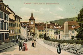 Liestal   BL  -   Oberes Tor mit Bauern-Denkmal