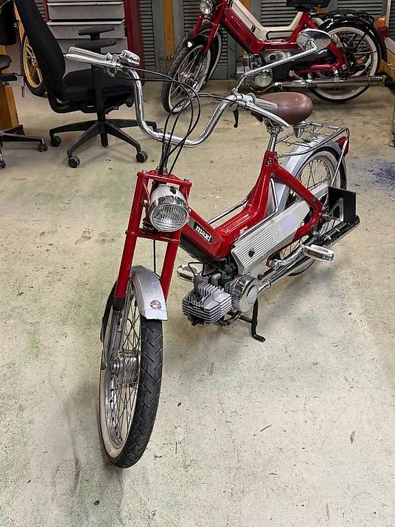Ciclomotori: Puch Maxi N 7052 Originallack – Usato da Elsau venduto da rsenn1984