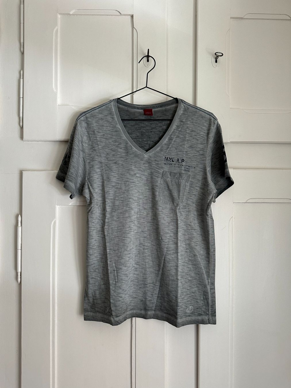 S.Oliver T-Shirts: S.OLIVER - T-Shirt hellgrau S – Gebraucht aus Zürich von Diazaio