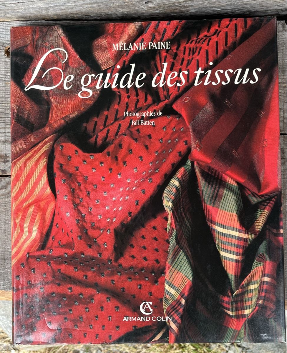 Libri: Le guide des Tissus - Beau livre – Usato da Euseigne venduto da so.ART