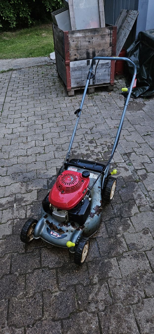 Honda Tagliaerba: Tondeuse HONDA HRG 465  – Difettoso da Vich venduto da Max-Mechanics