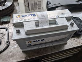 Varta Autobatterie Silver Dynamic H3