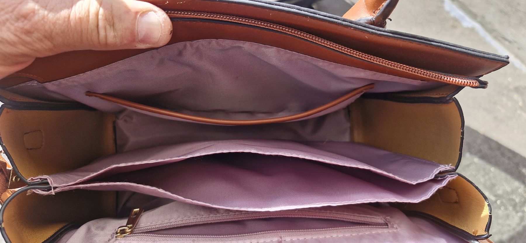 Borse da donna: Handtasche – Nuovo (secondo la descrizione) da Buchs SG venduto da stevemcfly 2