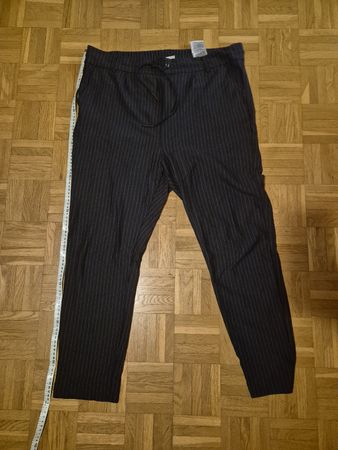 Stoffhose Only Carmakoma, gestreift dunkelblau/schwarz      